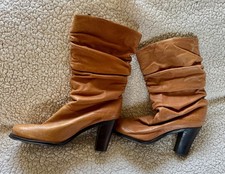 Danielle Size 7 Slip On